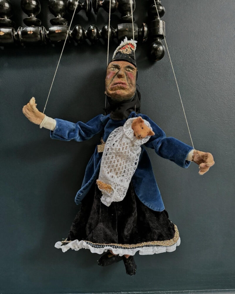 Folk Art Alice in Wonderland Puppets - Image 5