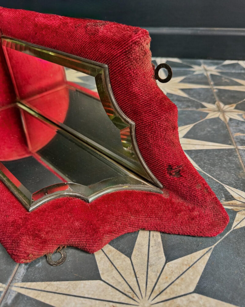 Victorian Mirrored Red Velvet Corner Shelf - Image 10