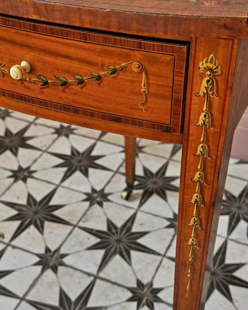 Sheraton Revival Drop Leaf Table - Image 10