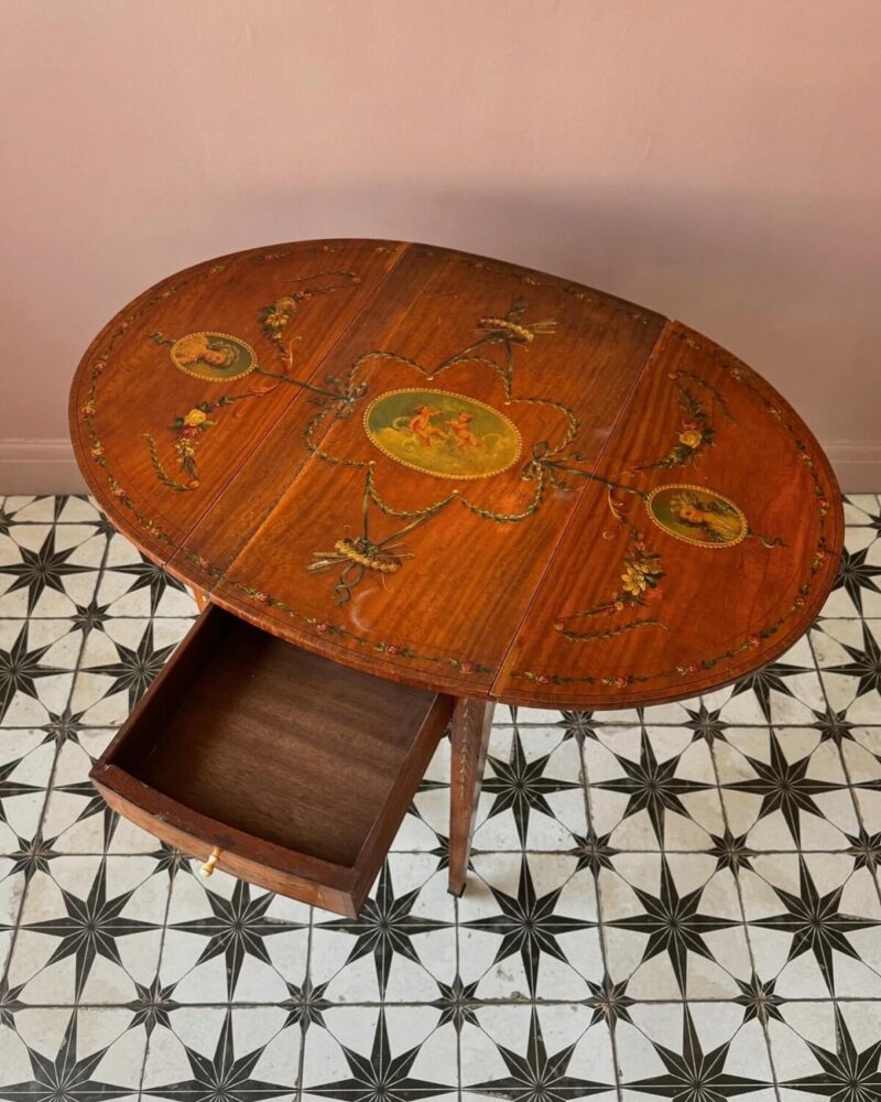 Sheraton Revival Drop Leaf Table - Image 3