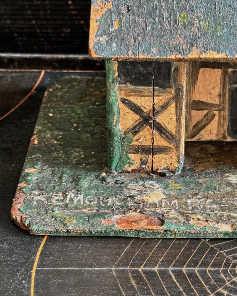 Folk Art Money Box - Image 5