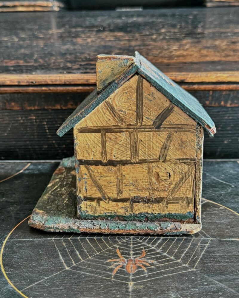 Folk Art Money Box - Image 7