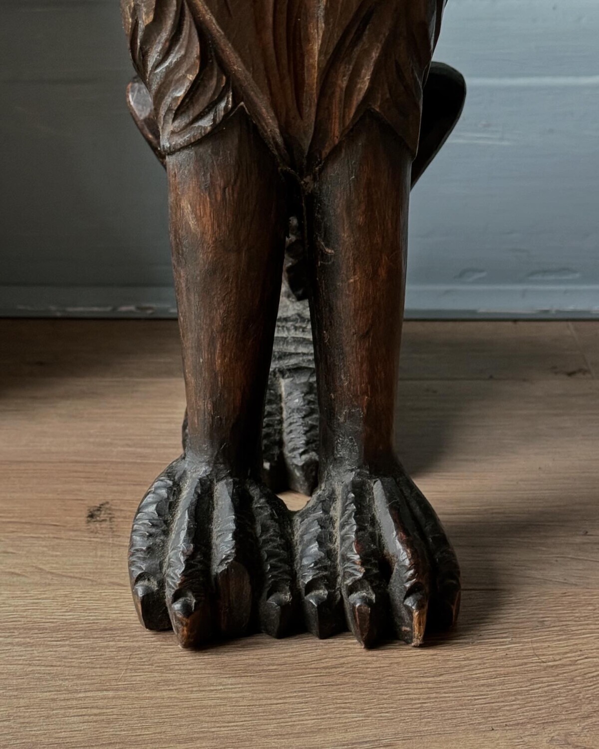 Carved Italian Lion Statue - Image 8