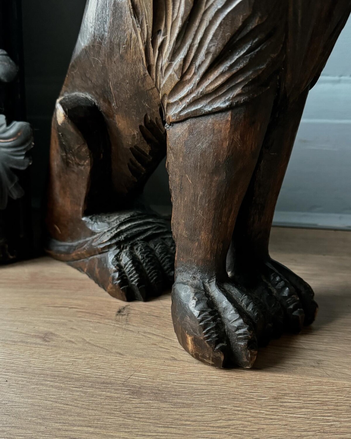 Carved Italian Lion Statue - Image 11