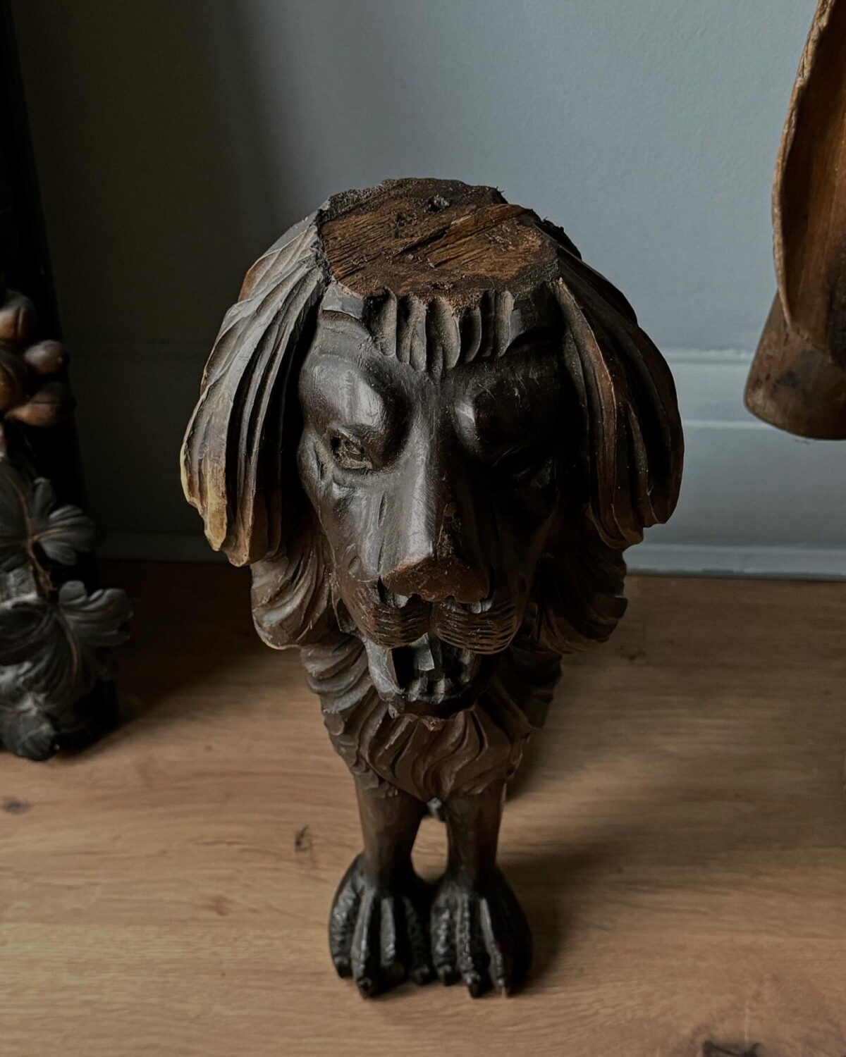 Carved Italian Lion Statue - Image 13