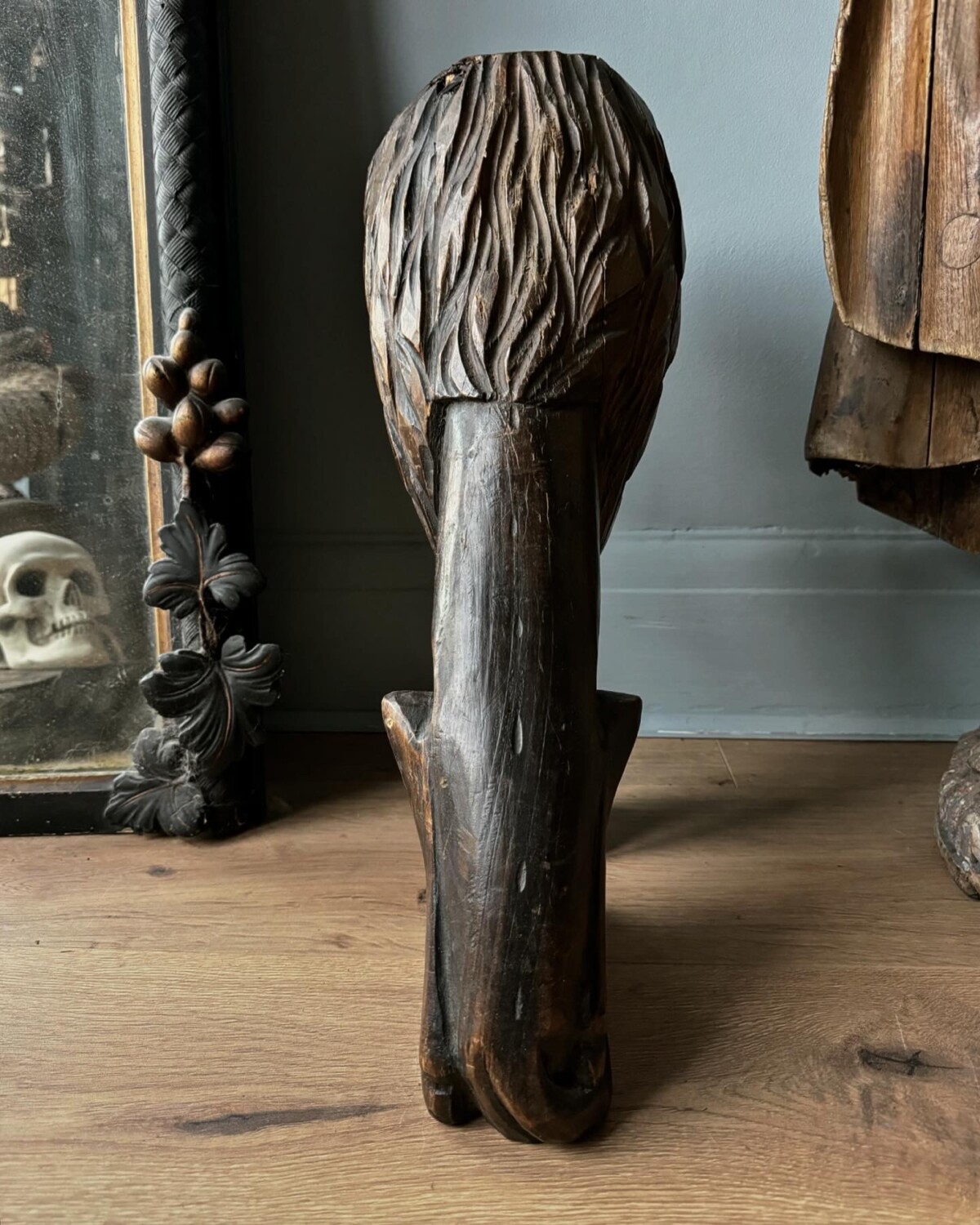 Carved Italian Lion Statue - Image 12