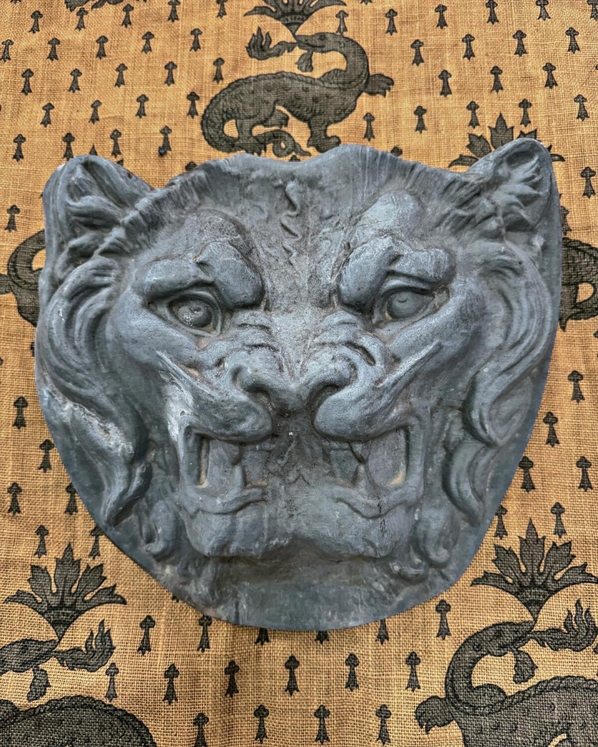 Large Zinc Lions Head - Image 4