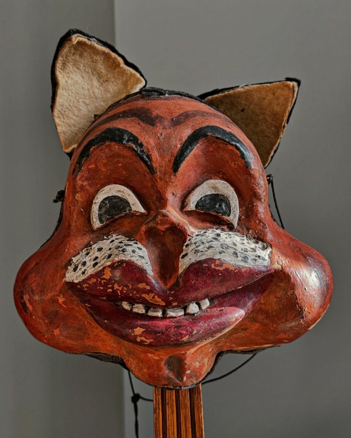 Cat Mask & Stand - Image 9