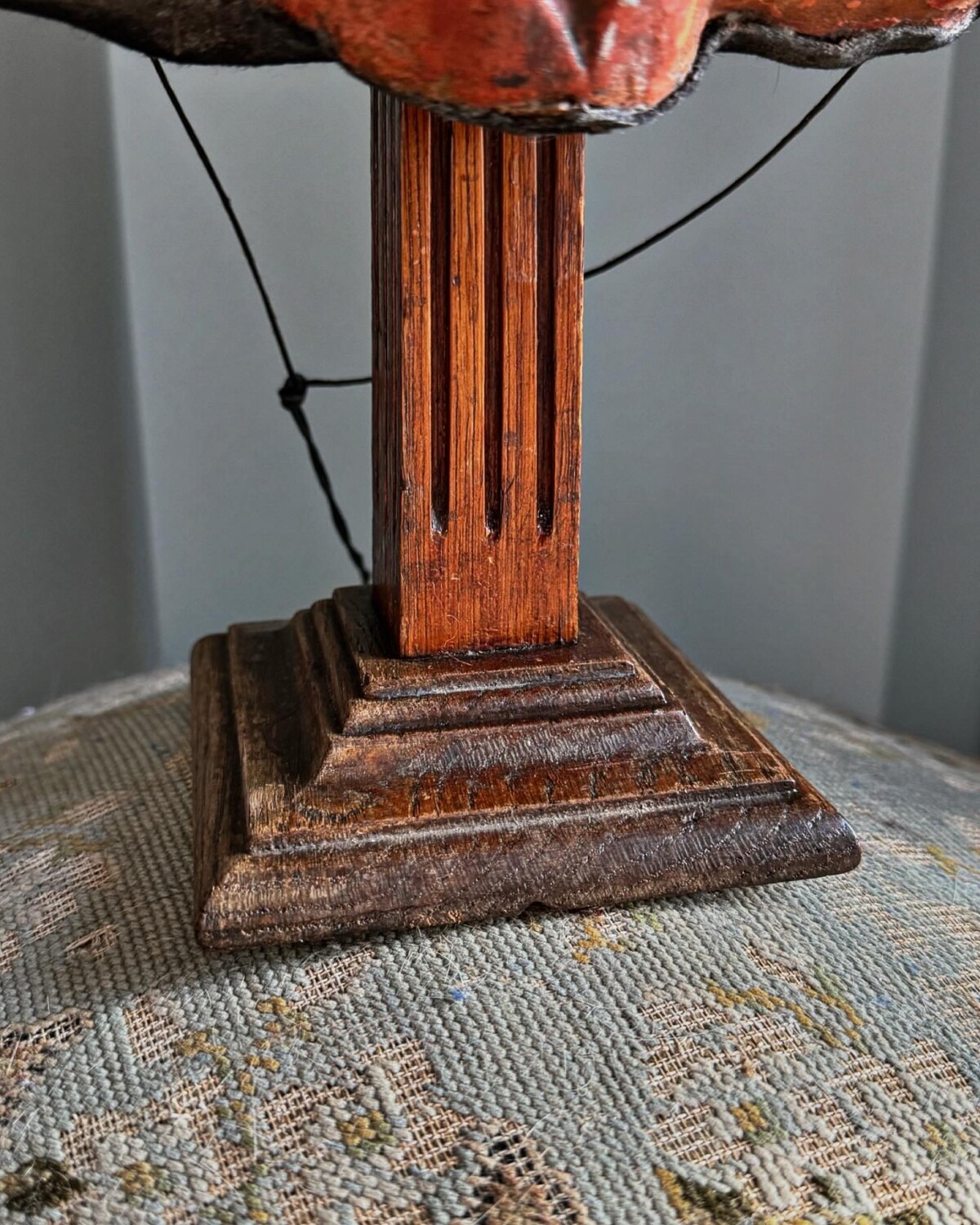 Cat Mask & Stand - Image 10