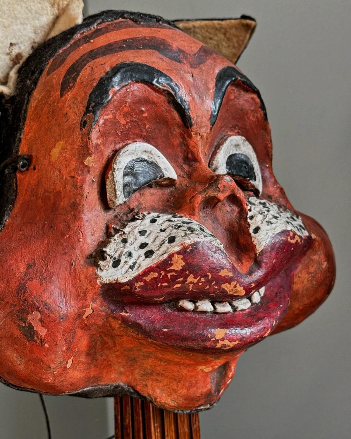 Cat Mask & Stand - Image 6