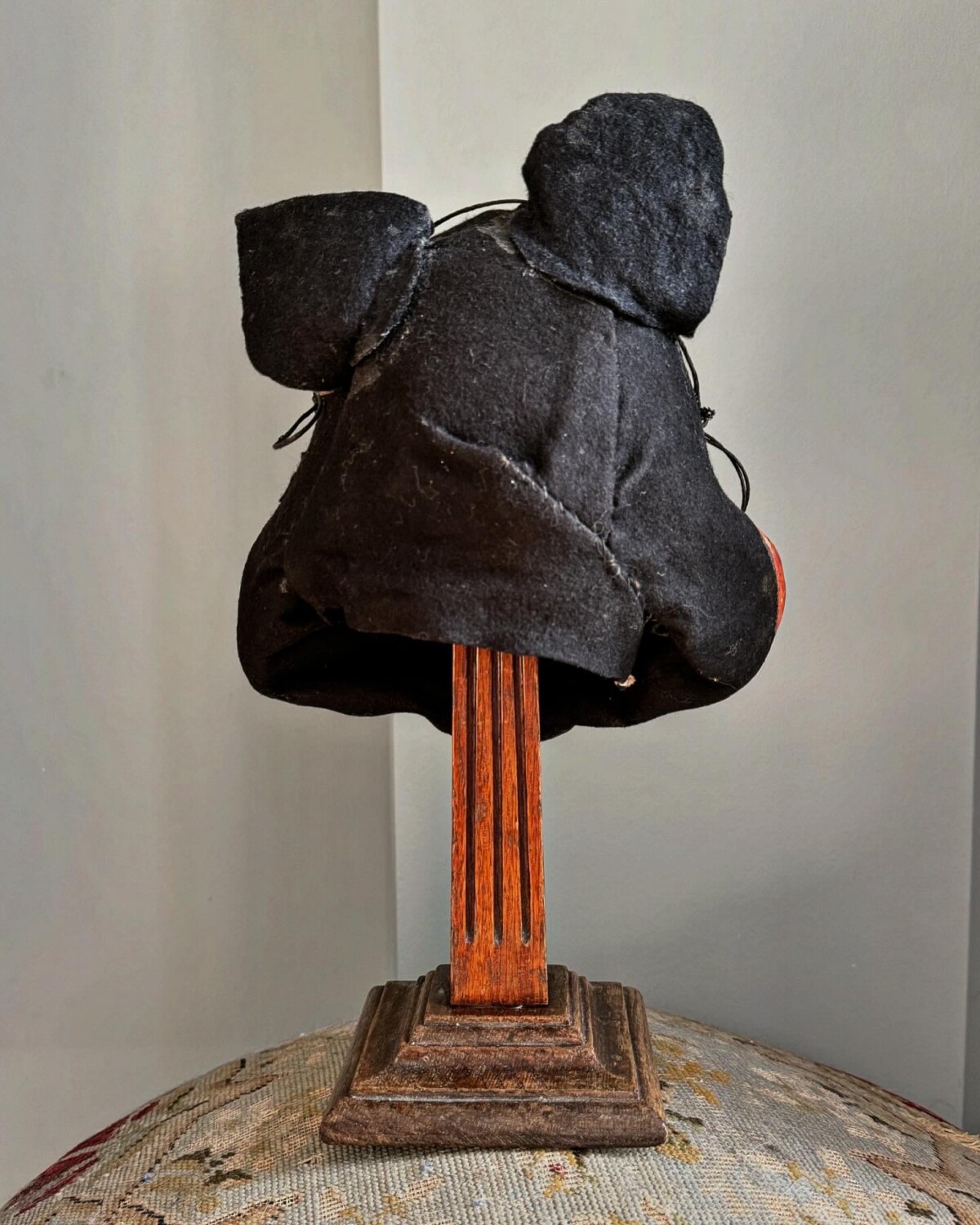 Cat Mask & Stand - Image 11
