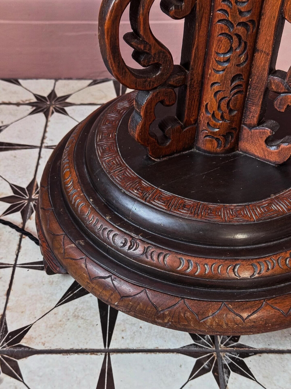 Chinese Carved Dragon Floor Lamp - Image 11